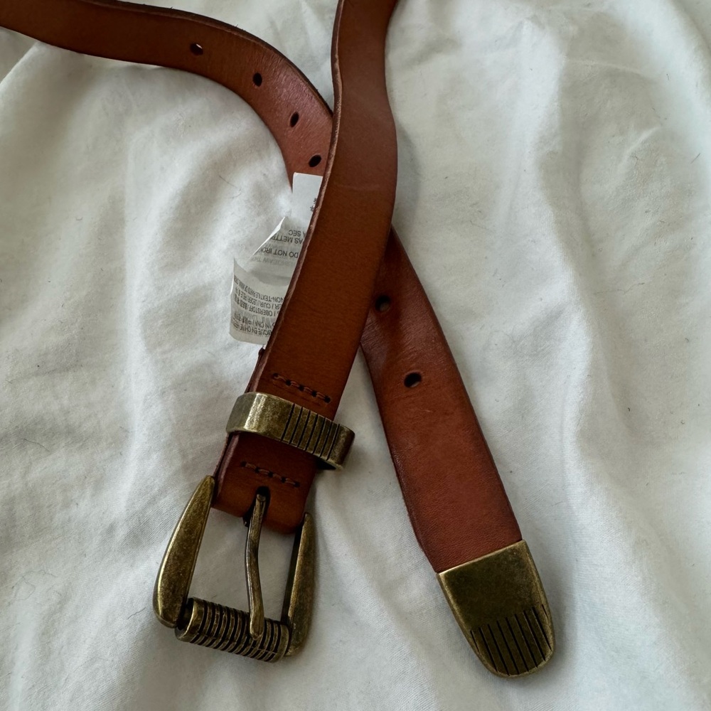 Madewell brown leather belt with brass buckle